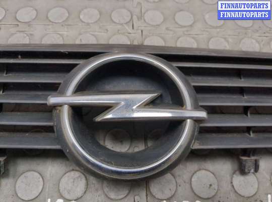 купить Решетка радиатора на Opel Vectra B 1995-2002