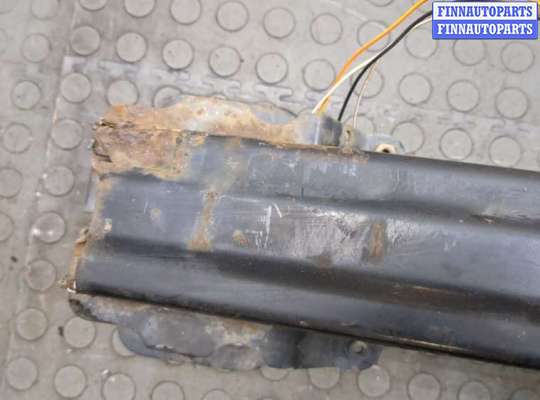 купить Усилитель бампера на Volkswagen Golf 4 1997-2005