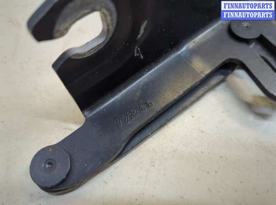 Петля капота на BMW 2 (F22/F23)