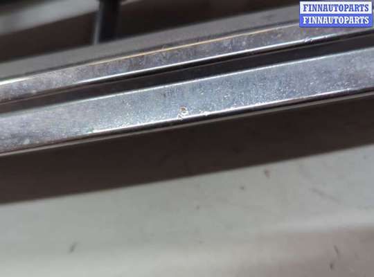 купить Решетка радиатора на Mercedes C W203 2000-2008