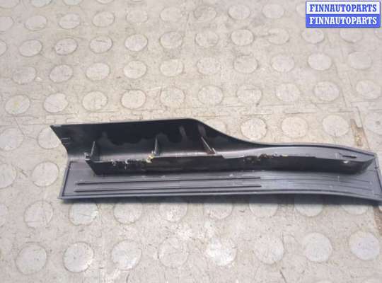 купить Пластик (обшивка) салона на Mercedes C W204 2006-2015