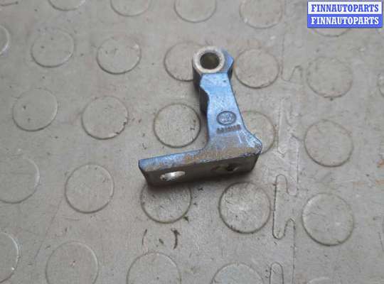 купить Петля двери на Volkswagen Jetta 6 2010-2018