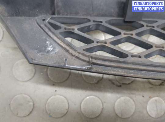 купить Решетка радиатора на Ford Focus 2 2008-2011