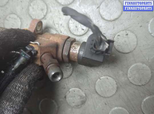 купить Форсунка топливная на Volvo V50 2004-2012