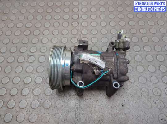 Компрессор кондиционера RN1587664 на Renault Clio 2005-2009
