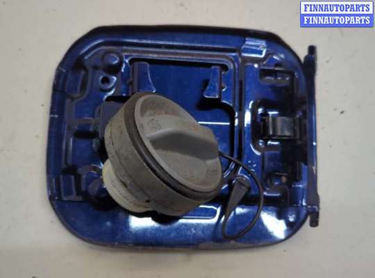 купить Лючок бензобака на Toyota Corolla E12 2001-2006