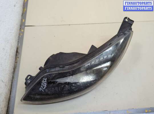 Фара передняя на Ford Focus III