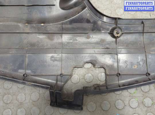 купить Накладка замка капота на Toyota Prius 2003-2009