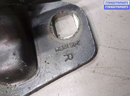 купить Петля двери на Chrysler 300M 1998-2004