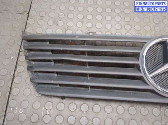 купить Решетка радиатора на Mercedes Sprinter 1996-2006