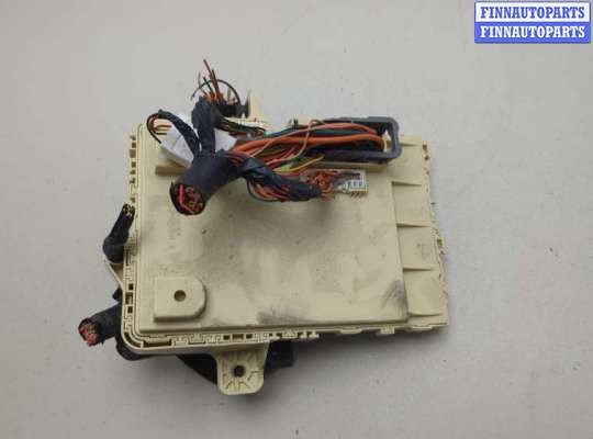 купить Блок предохранителей на Hyundai Elantra 2010-2016