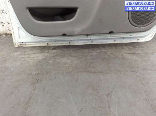 купить Стекло боковой двери на Renault Kangoo 2008-2013