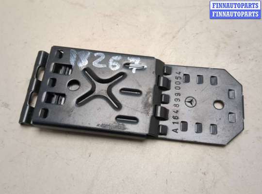 Упор противооткатный MB1697386 на Mercedes ML W164 2005-2011