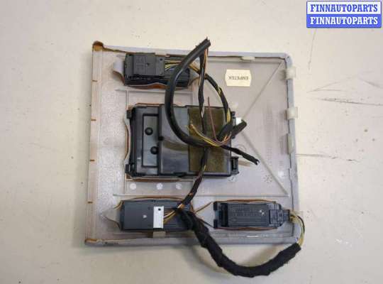 купить Кнопка управления люком на BMW 7 E38 1994-2001