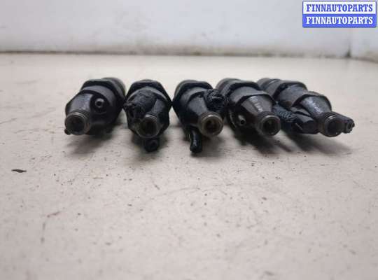 купить Форсунка топливная на Volkswagen Transporter 4 1991-2003