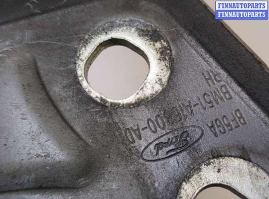 купить Петля капота на Ford Focus 3 2011-2015