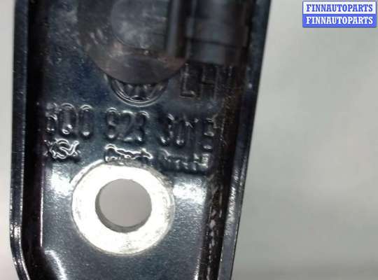 купить Петля капота на Volkswagen Polo 2001-2005
