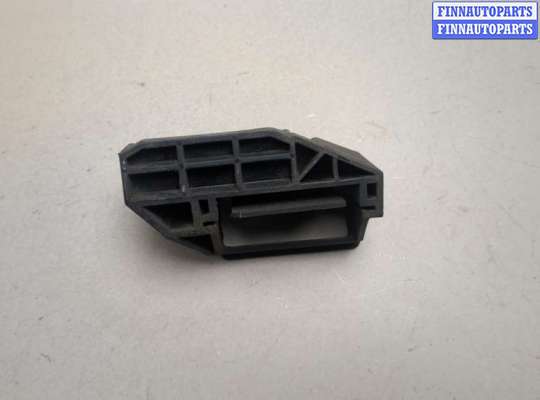 купить Кронштейн радиатора на BMW X5 E70 2006-2013