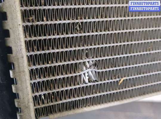 купить Радиатор охлаждения двигателя на Volvo S40 / V40 1995-2004