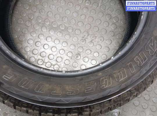 купить Пара шин на Cadillac Escalade 2 2001-2006