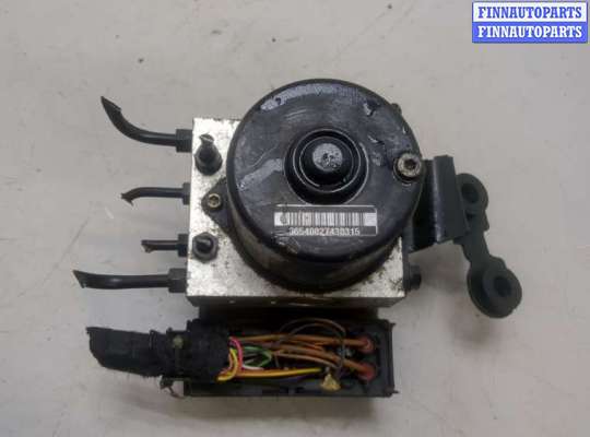Блок ABS на Volkswagen Bora (1J2)