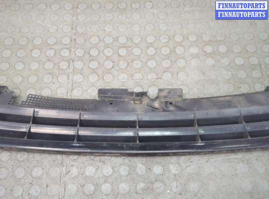 купить Решетка радиатора на Volkswagen Golf 4 1997-2005