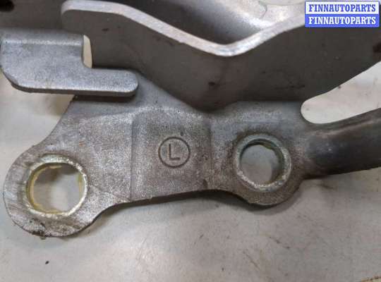 купить Петля капота на Toyota Corolla E12 2001-2006