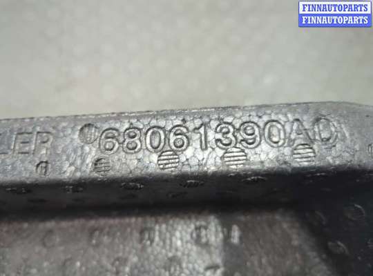 Обшивка салона на Jeep Grand Cherokee IV (WK2)