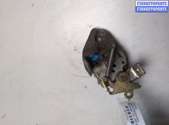 Купить Замок багажника на Mercedes Vito W638 1996-2003 Замок багажника MB1604302 на Mercedes Vito W638 1996-2003