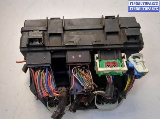 купить Блок предохранителей на Jeep Grand Cherokee 2010-2013