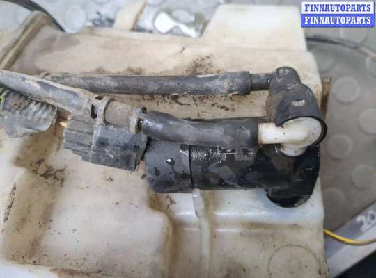 Бачок омывателя на Volvo XC90