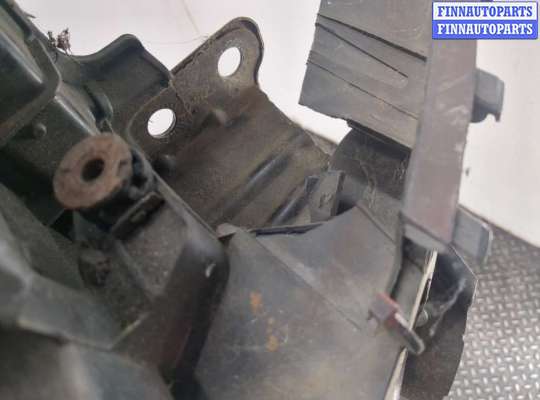 купить Рамка передняя (телевизор) на Audi A3 (8P) 2003-2013