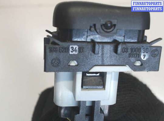 купить Кнопка стеклоочистителя на Mercedes ML W163 1997-2005