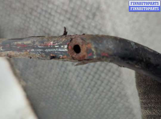 купить Кронштейн решетки радиатора на Dodge Ram (DR / DH) 2001-2009