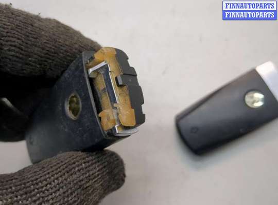 купить Ключ зажигания на Volkswagen Passat CC 2008-2012