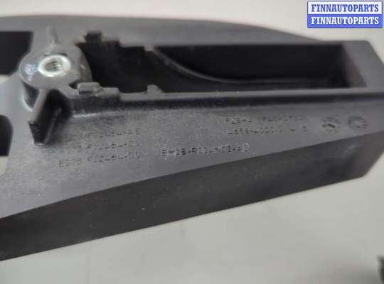 купить Кронштейн ручки двери на Ford Fusion 2017-2020 USA