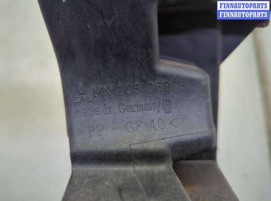 купить Кронштейн фары на Mitsubishi Colt 2002-2012