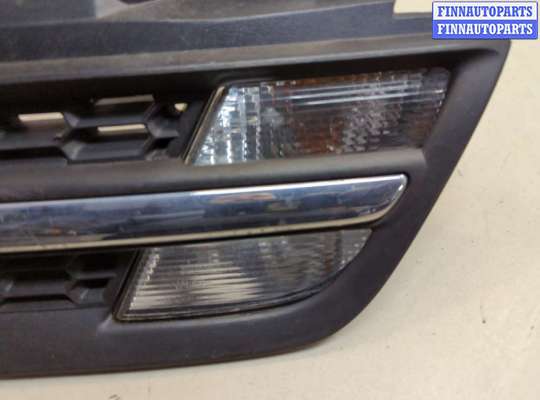 Поворотник передний на Nissan Micra (K12)