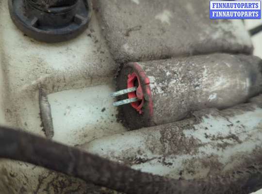 купить Бачок омывателя на Volvo S40 / V40 1995-2004