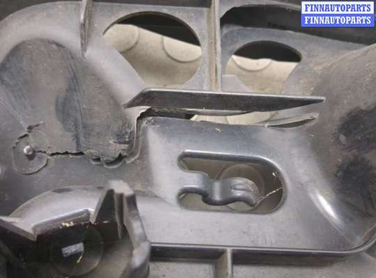 купить Кронштейн бампера на BMW 5 E60 2003-2010