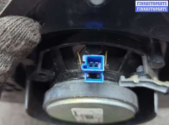 купить Динамик на Chevrolet Trailblazer 2001-2010