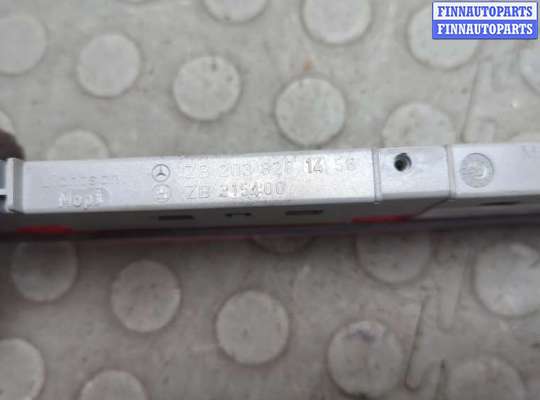 купить Фонарь дополнительный (стоп-сигнал) на Mercedes C W203 2000-2008