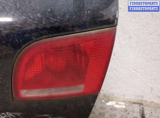 купить Щеткодержатель на Audi A3 (8P) 2003-2013