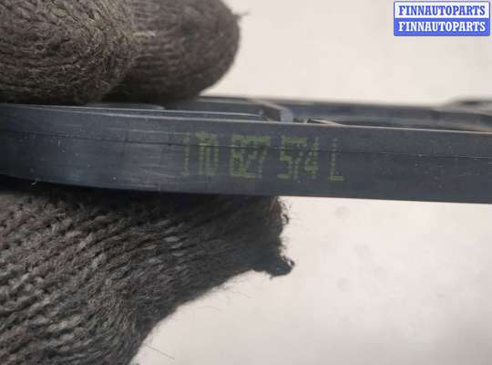 купить Кнопка открывания багажника с крышки на Volkswagen Passat 6 2005-2010