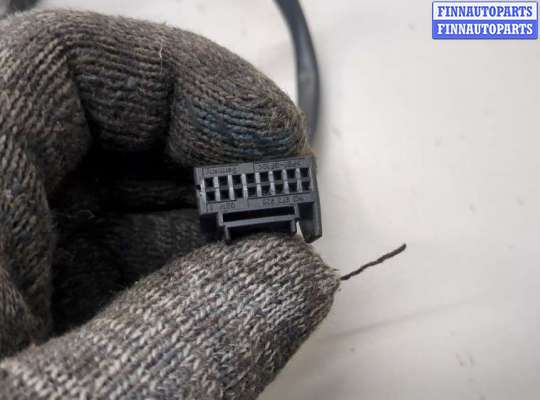 купить Зеркало боковое на Volkswagen Golf 5 2003-2009