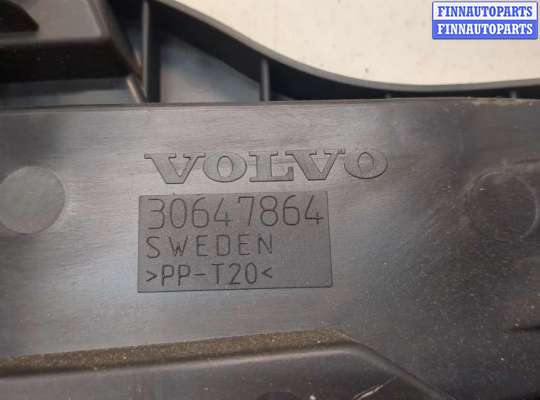 купить Кронштейн (лапа крепления) на Volvo XC90 2002-2014