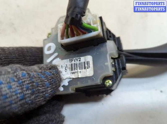 купить Переключатель дворников (стеклоочистителя) на Hyundai i30 2007-2012