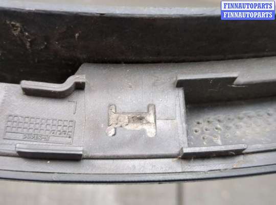 купить Молдинг крыла на Volkswagen Touareg 2010-2014