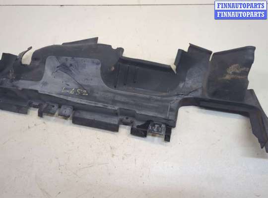 купить Воздуховод на Audi Q3 2011-2018