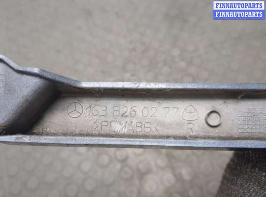 купить Ресничка под фару на Mercedes ML W163 1997-2005